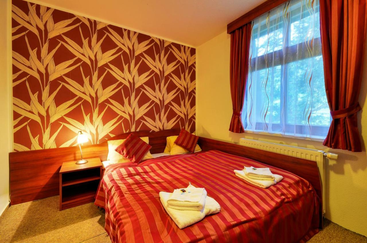 Hotel Stara Posta Filipovice Ngoại thất bức ảnh